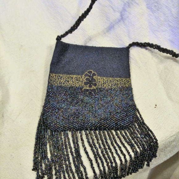 Delightful beaded Minaudiere - Picture 1 of 5